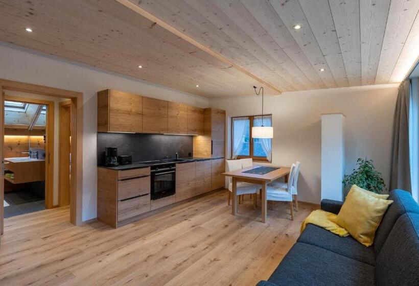 شقة غرفة واحدة مزودة بتراس, Ferienbauernhof Berlinger