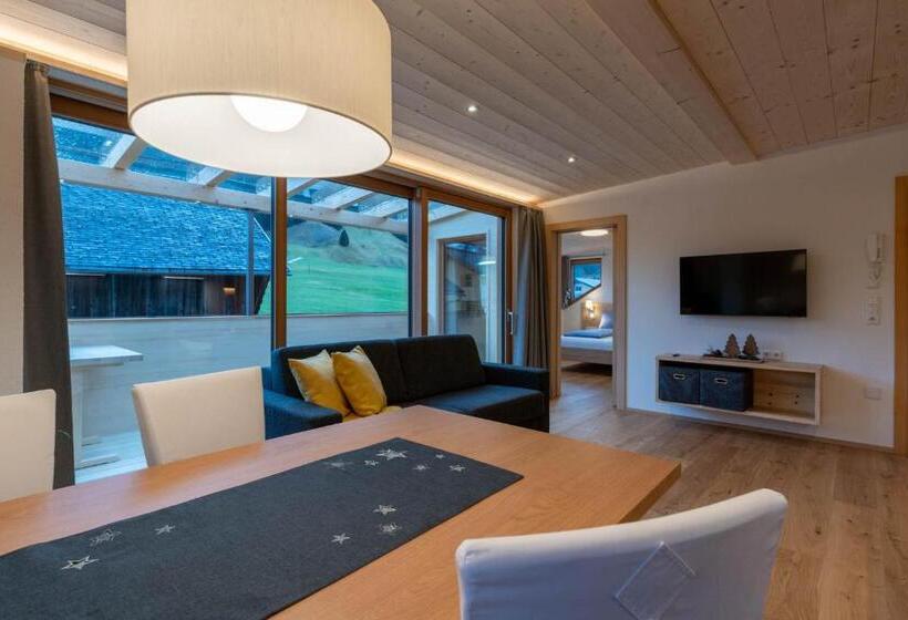 شقة غرفة واحدة مزودة بتراس, Ferienbauernhof Berlinger