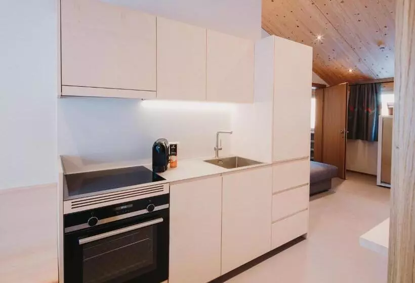 Suite Familiar, Alpin Studios & Suites