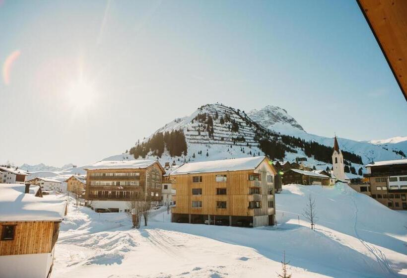 جناح سوبيريور, Alpin   Studios & Suites