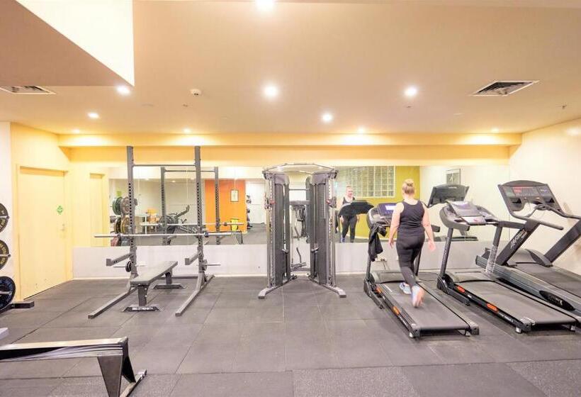 豪华两卧室公寓, Arrow On Swanston