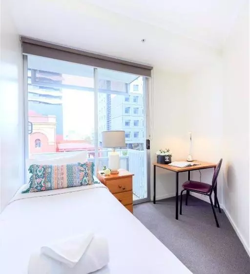 ２ベッドルームデラックスアパートメント, Arrow On Swanston