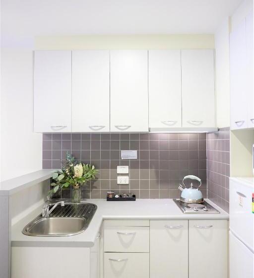 标准间, Arrow On Swanston