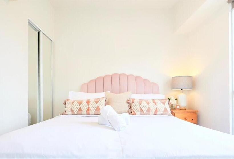 带1个卧室的顶楼公寓, Arrow On Swanston