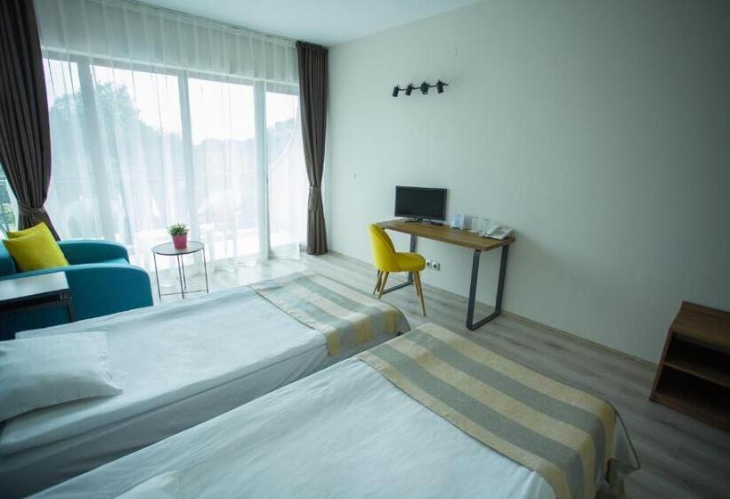 スタンダードルーム, Atlant