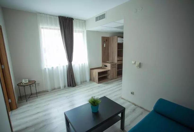 سوییت, Atlant