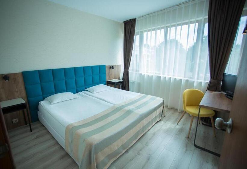 スイート, Atlant