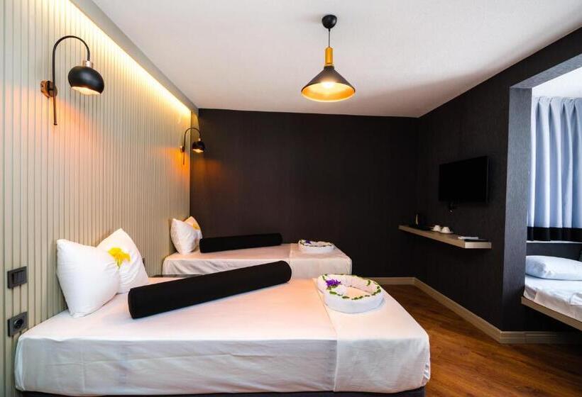 Quarto Triplo Standart, Basel Hotel Antalya