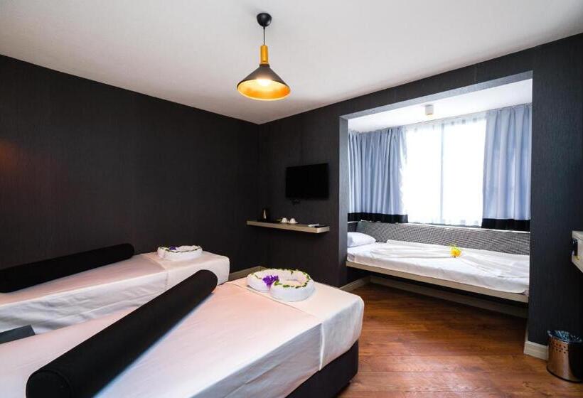 Quarto Triplo Standart, Basel Hotel Antalya