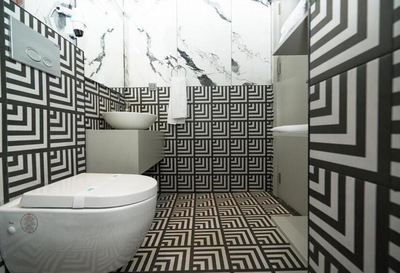 Quarto Triplo Standart, Basel Hotel Antalya