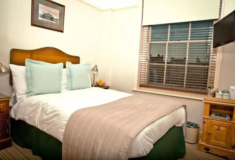اتاق استاندارد یک نفره, Brighton House
