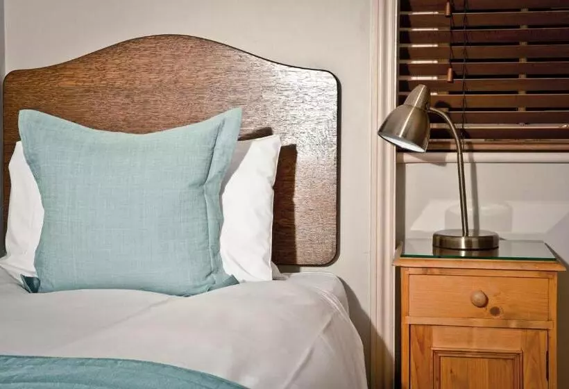 Economy Single Room