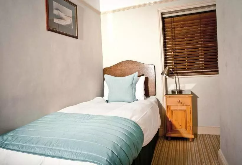 اتاق اکونومی یک تخته, Brighton House