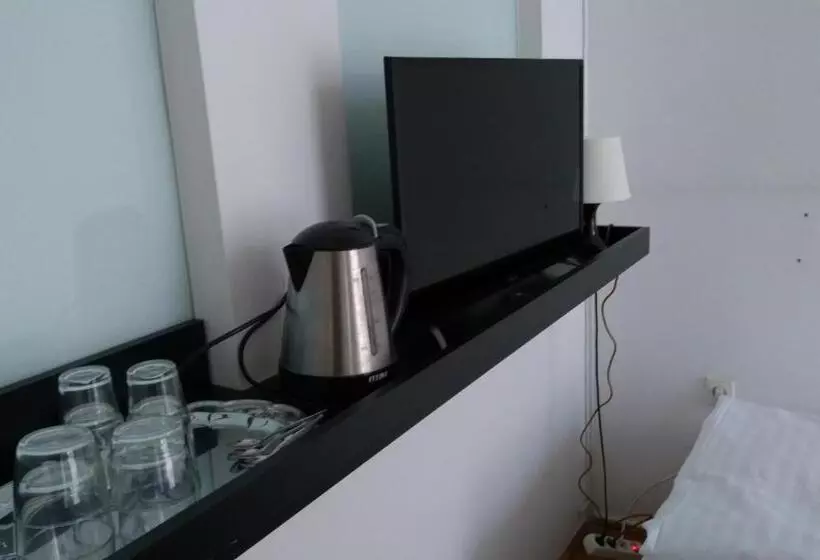 اتاق خانوادگی, Broadway City Guesthouse