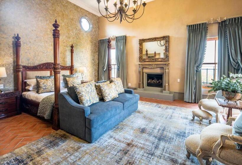 جناح رئاسى, Castello Di Monte