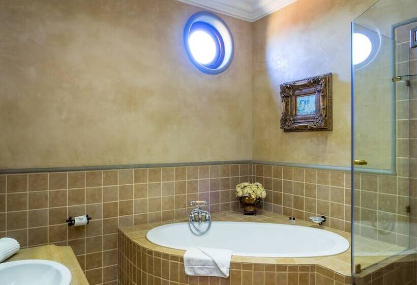 غرفة قياسية مزوَّدة بتراس, Castello Di Monte