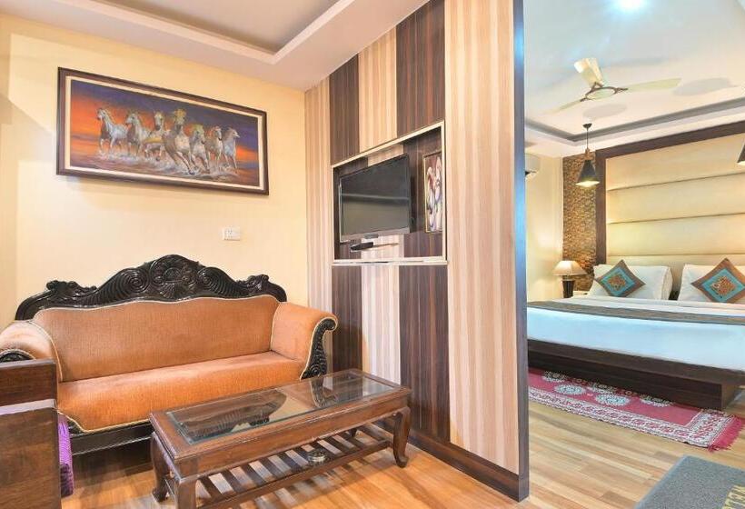 スイート, Castle Blue New Delhi Near Igi Airport