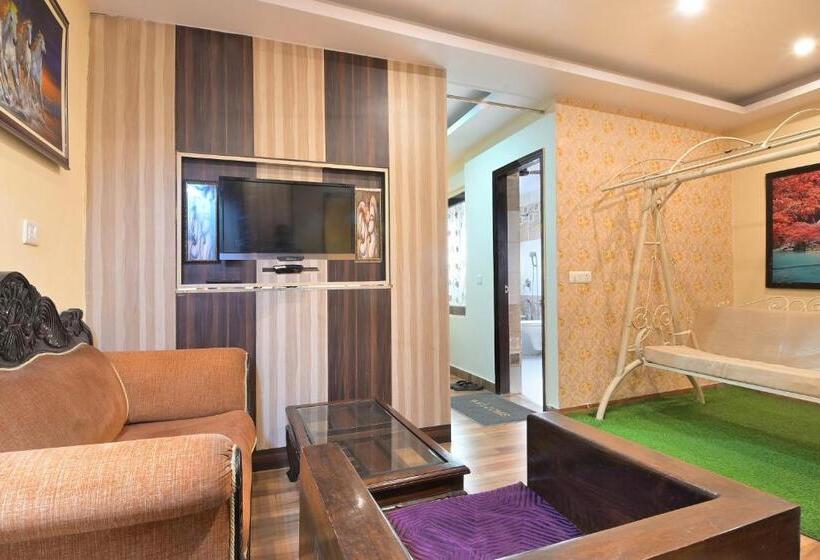 スイート, Castle Blue New Delhi Near Igi Airport