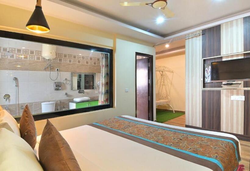 スイート, Castle Blue New Delhi Near Igi Airport