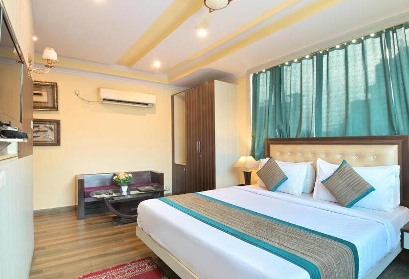 スイート, Castle Blue New Delhi Near Igi Airport