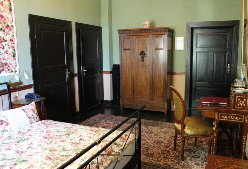 컴포트 룸, Gutshaus Kubbelkow