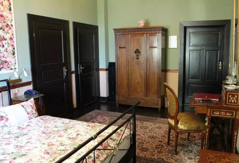コンフォートルーム, Gutshaus Kubbelkow
