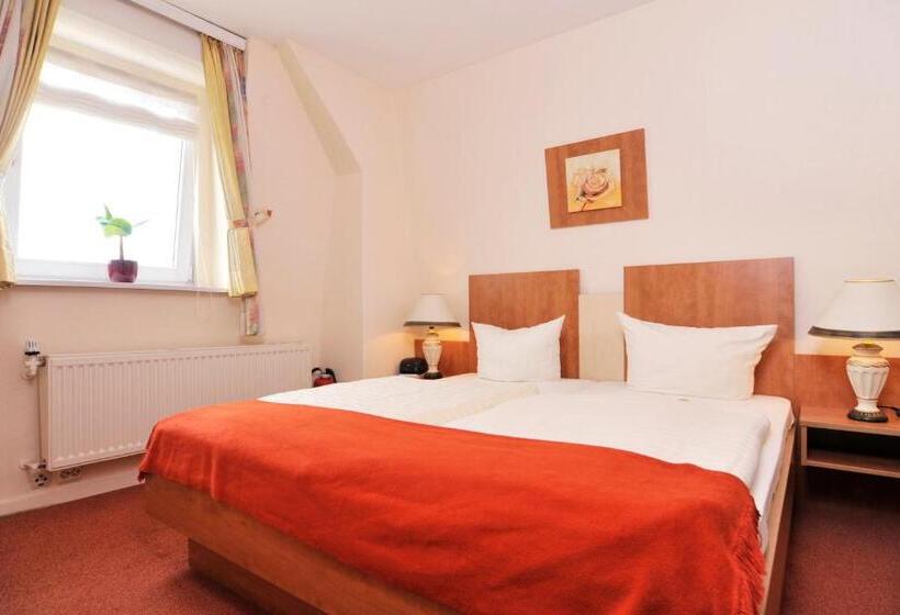 オーシャンビュースタンダードルーム, Hansa