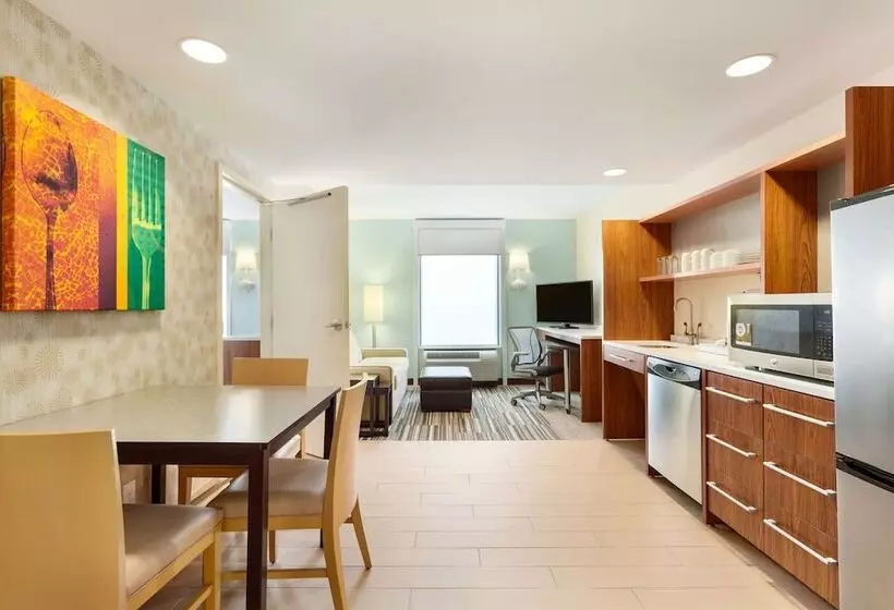 身障者適用スイートルーム, Home2 Suites By Hilton Fargo, Nd