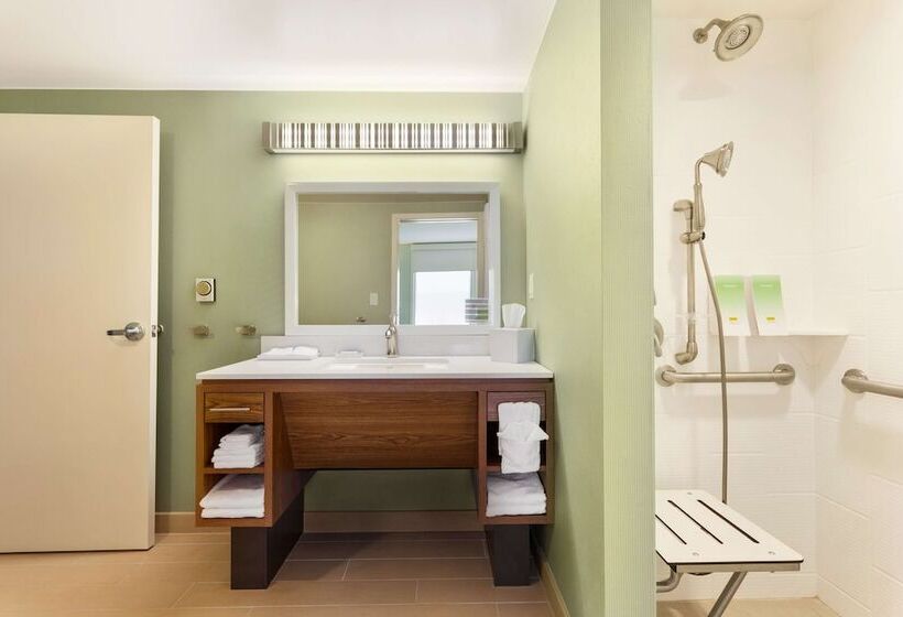 适合残疾人士使用的套间, Home2 Suites By Hilton Fargo, Nd