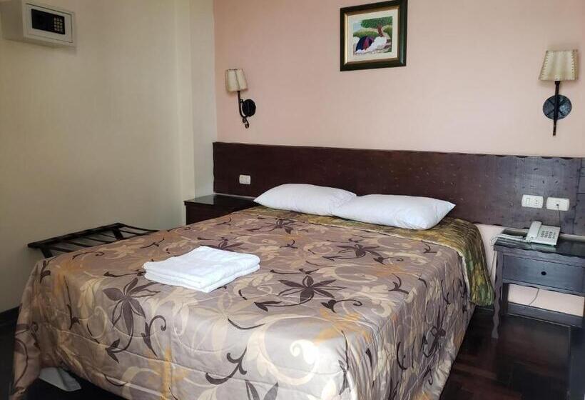 اتاق استاندارد یک نفره, Llaqta Wasi