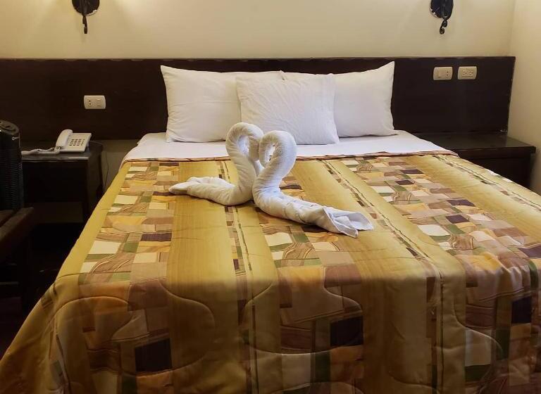 اتاق استاندارد, Llaqta Wasi