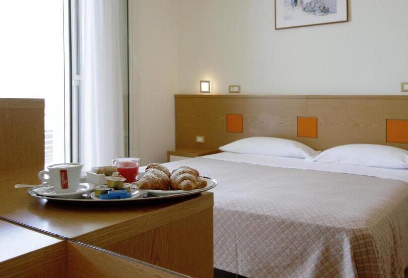 Triple Room Sea View, Ridolfi