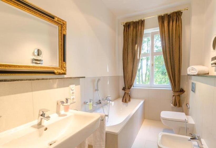 스탠다드 룸, Seeschloss Schorssow