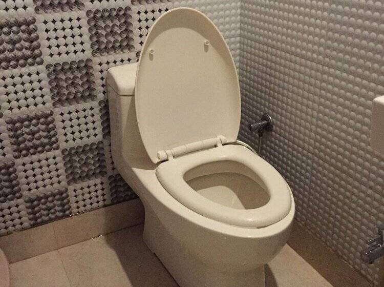Номер Deluxe, Spot Inn