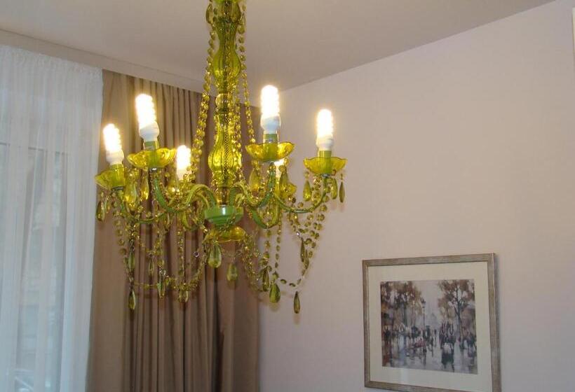 Juniorsviitti, Stangret