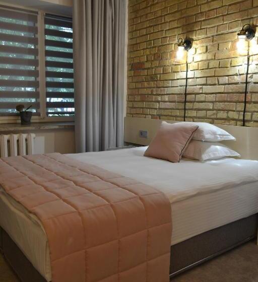 Comfort-huone, Stangret