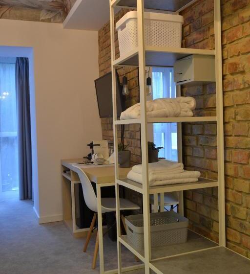 Superior-huone, Stangret