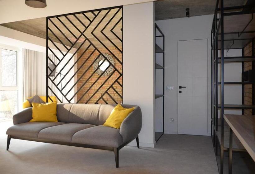 Standard-studio, Stangret