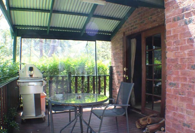 Люкс Вид на Сад, Storey Grange