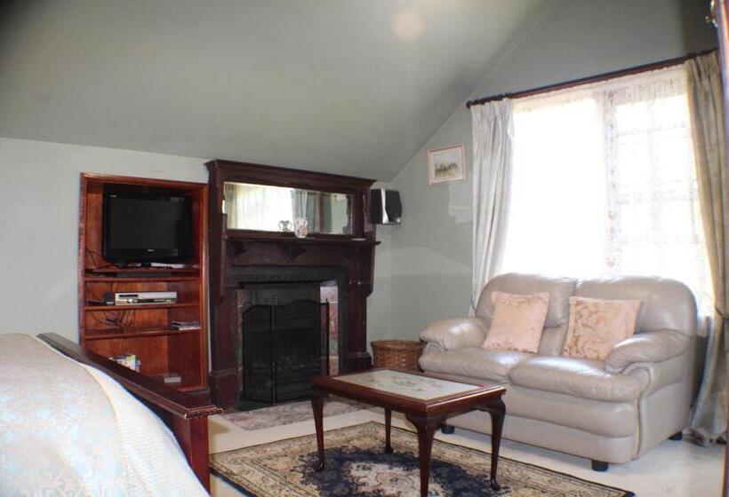 Дом 2 Спальни, Storey Grange