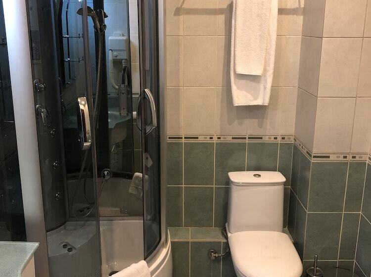 اتاق استاندارد, Jeppesen Residence