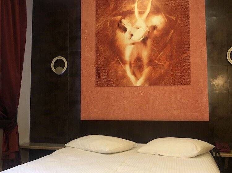 اتاق استاندارد, Jeppesen Residence