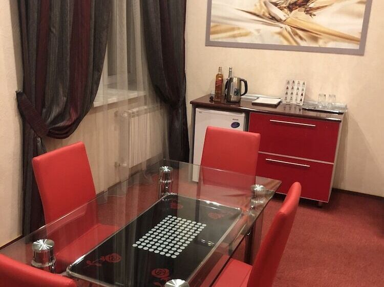 سوییت, Jeppesen Residence