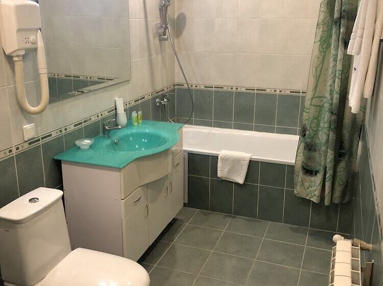 آپارتمان 1 خوابه, Jeppesen Residence