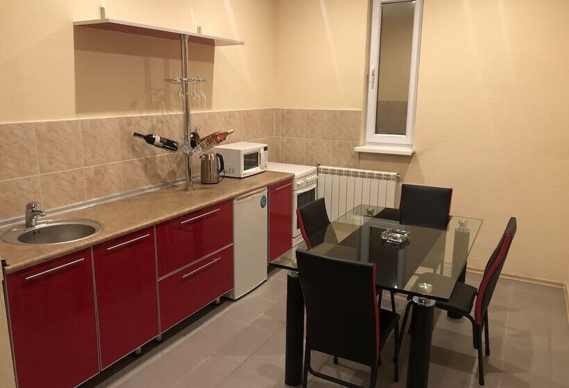 آپارتمان 1 خوابه, Jeppesen Residence