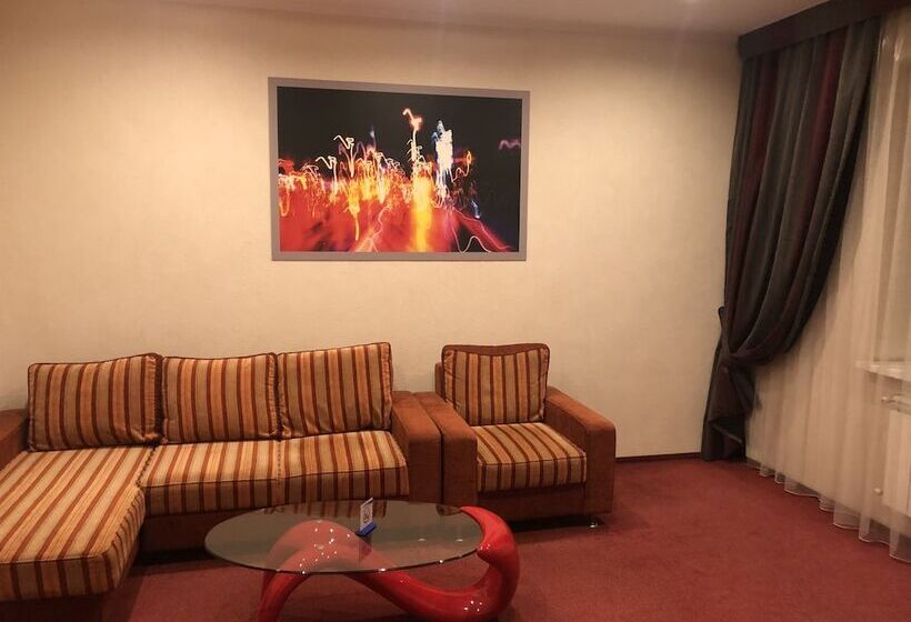 سوییت, Jeppesen Residence