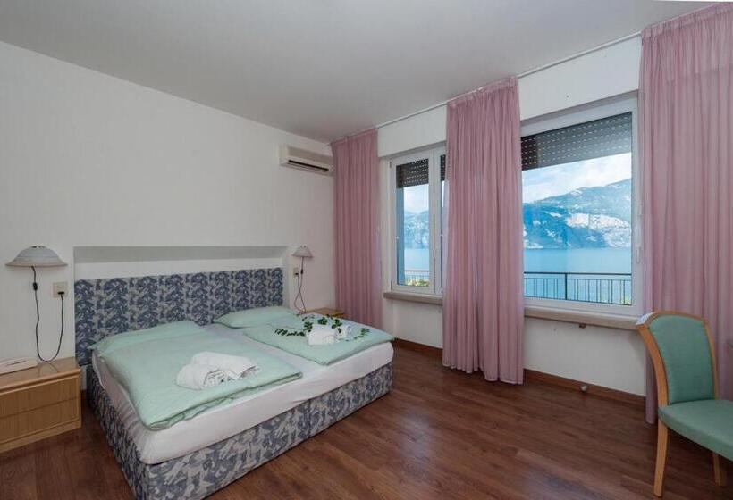 패밀리 스위트, Villa Carmen