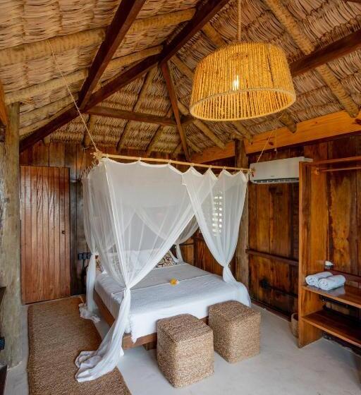 Хижина, Villa Mango