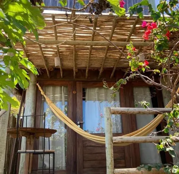 Cabane, Villa Mango