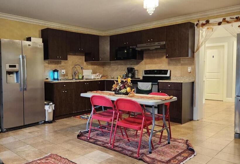 Номер Стандарт Совместная Ванная, The Empress Palace